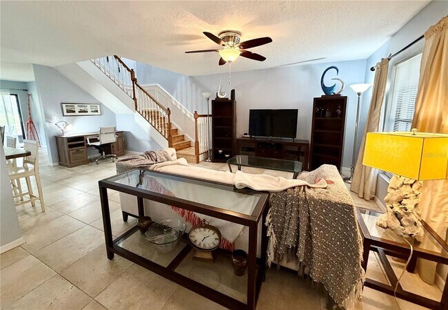 Photo - 5454 Saddlebrook Way