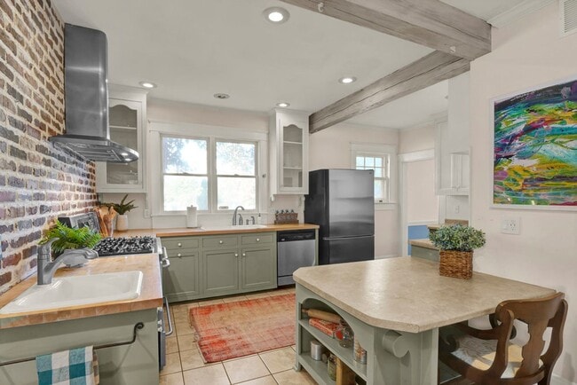 Photo - Gorgeous Historic Home in Downtown Wilmington