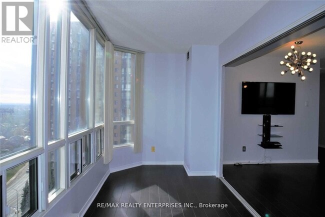 Photo - 115 Hillcrest Ave Unit 1403