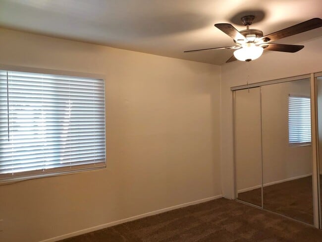 Photo - 6091 Horton Dr Unit 6091