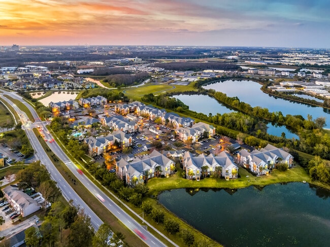 Overview of Grandewood Pointe