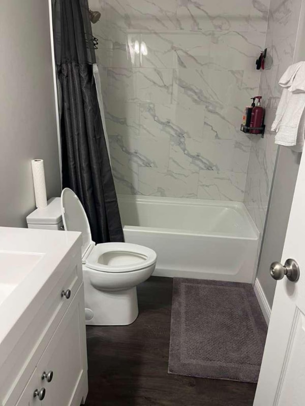 Photo - 1550 Frebis Ave