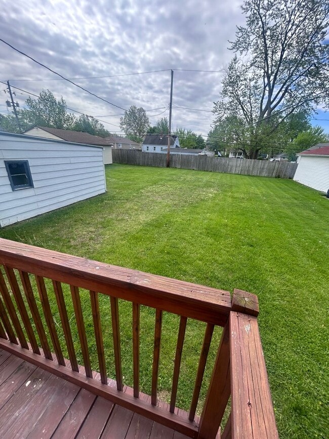 Photo - Newly updated 3 bd single fam house ( NO VOUCHERS)