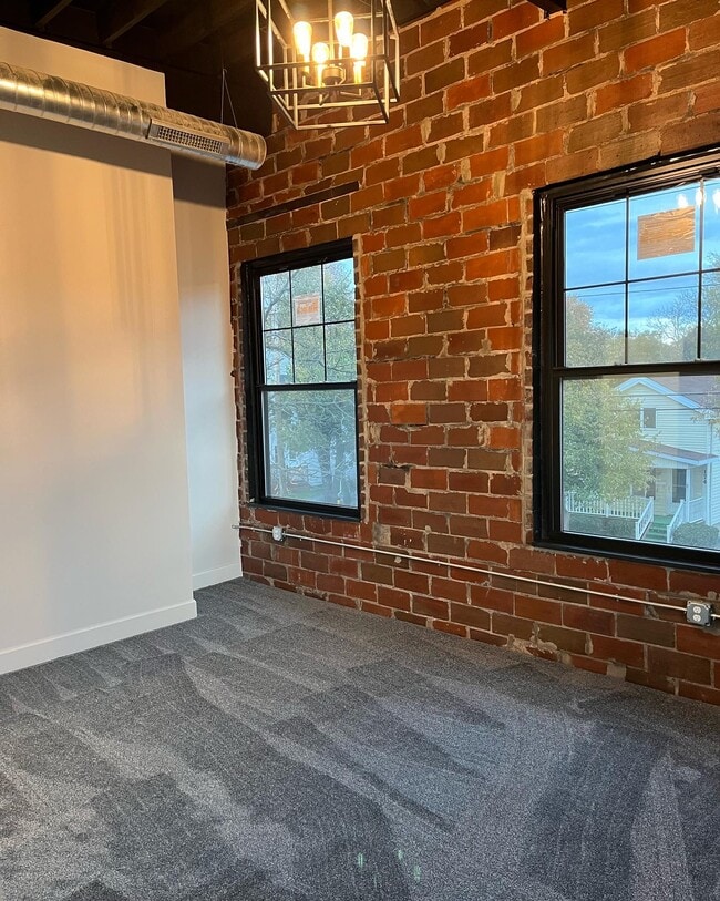 Primary Bedroom - 175 S Transit St Unit A