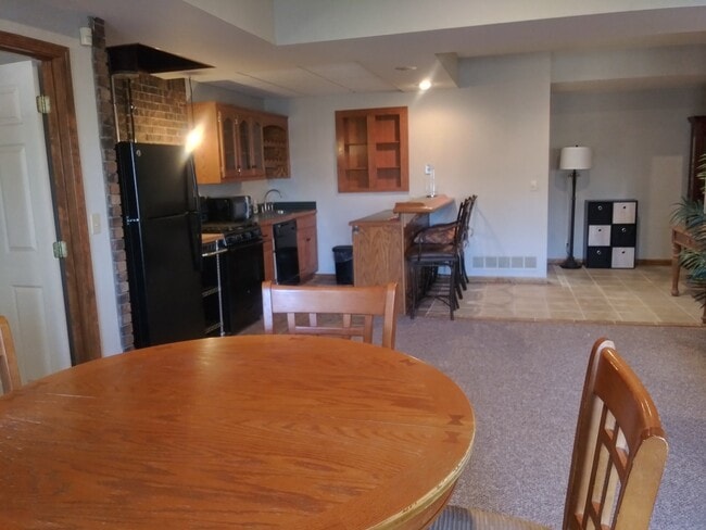 Photo - 8550 Waverly Rd Unit Groundfloor Apartment