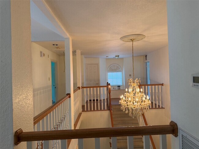 Photo - 3739 Elkins Rd