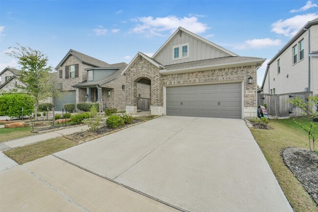 Photo - 14918 Mossycup Spur Wy