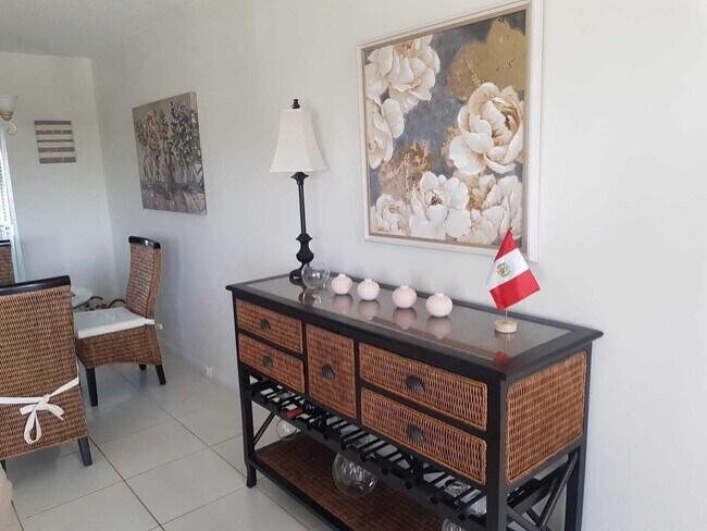 Photo - 4014 Cornwall A Unit 4014