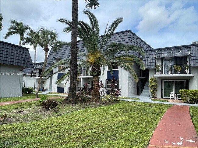 Photo - 8003 W 6th Ave Unit I