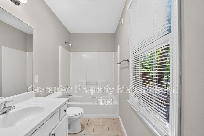 Photo - 151 Laura Ave