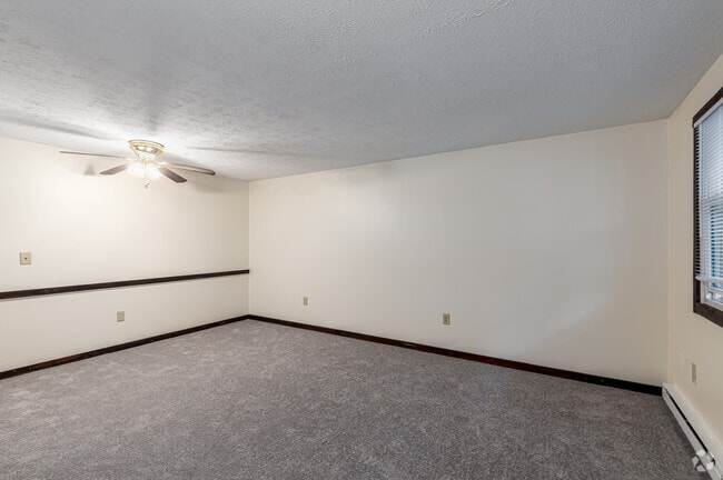 1BR, 1BA - Living Room