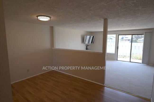 Photo - 2 bed 1.5 bath in 55+ community: water, sewer, garbage included!
