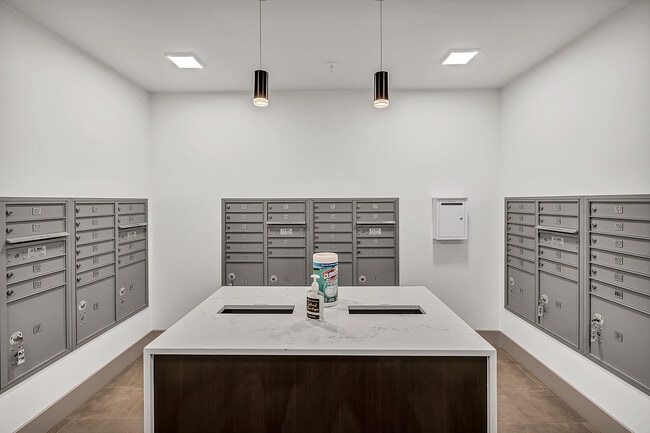 Photo - Jet on Boylston