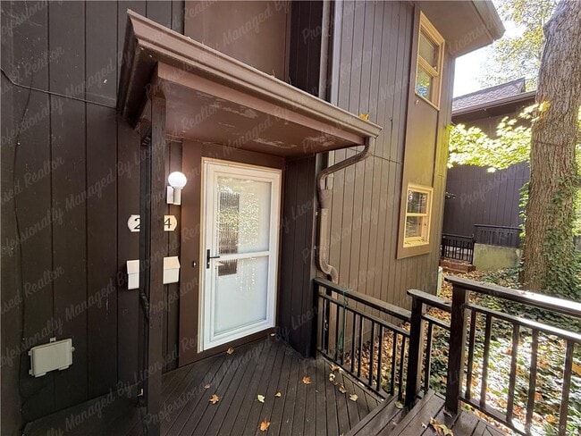 Photo - 2154 Willowgrove Ave