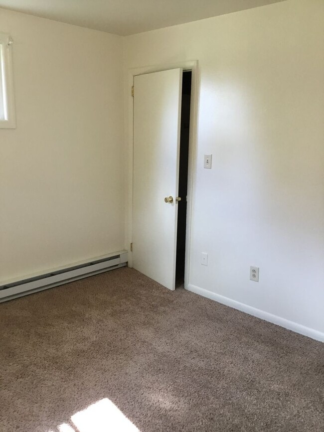 Photo - 1729-1733 MANOR RIDGE DRIVE Unit 1731 MANOR RIDGE DRIVE