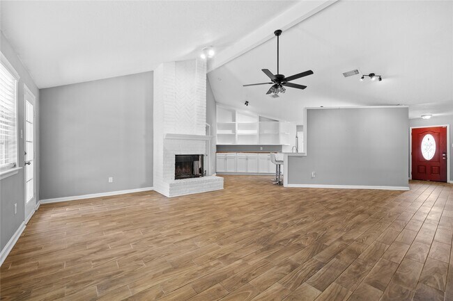 Photo - 19630 San Gabriel Dr
