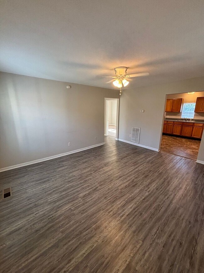 Photo - 4237 Holston Dr