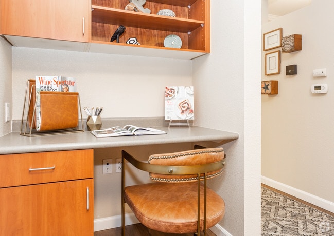 1HAB,1BA-A2 - The Lodge At Napa Junction