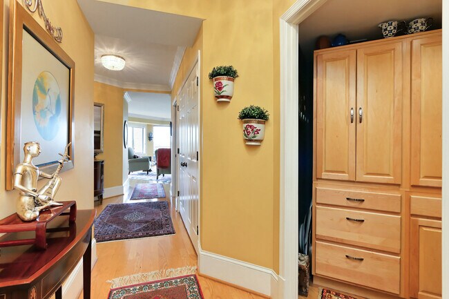 2181 Jamieson Ave Unit 1709