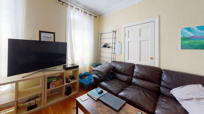 Photo - 24 Maverick St Unit 1