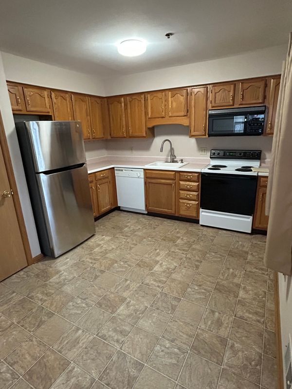 Photo - 55 Elderberry Ct