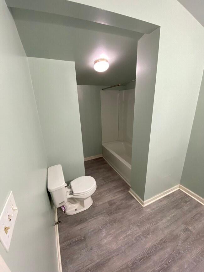 Photo - 4012 Henderson Ave