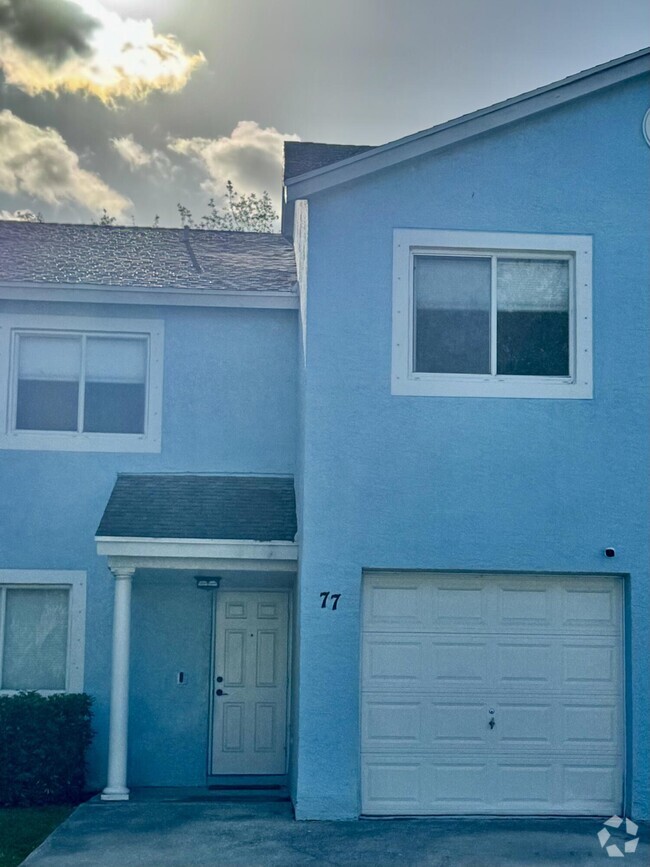 Building Photo - 77 Fairways Ln Rental