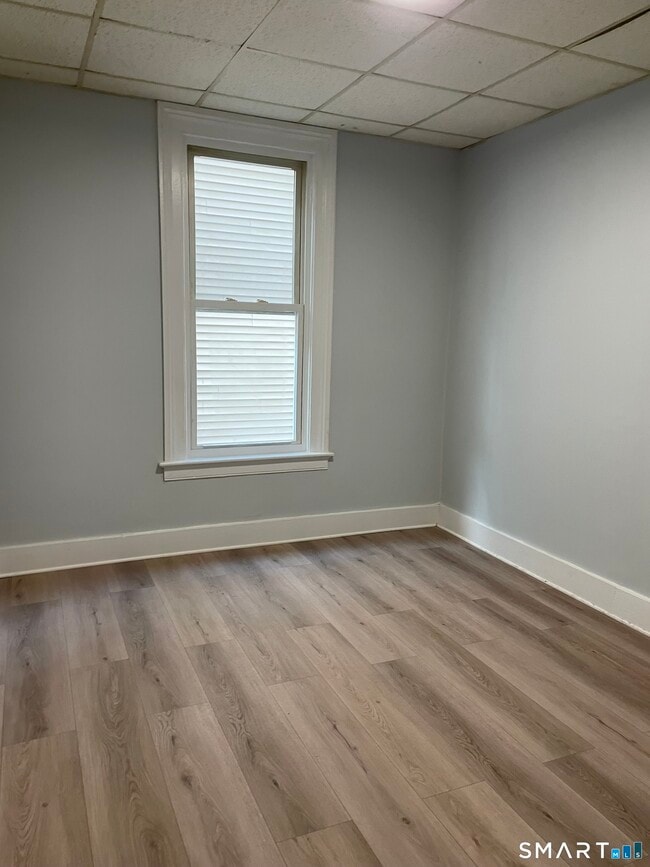 Photo - 1086 E Main St