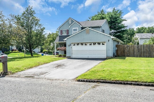 Photo - 6 Cattail Dr