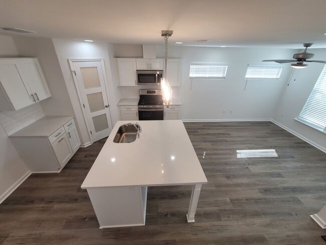 Photo - NEWER CONSTRUCTION! Modern NE 3/2.5 w/ Stainless Steel Appliances, Granite Counters, Washer, Drye...