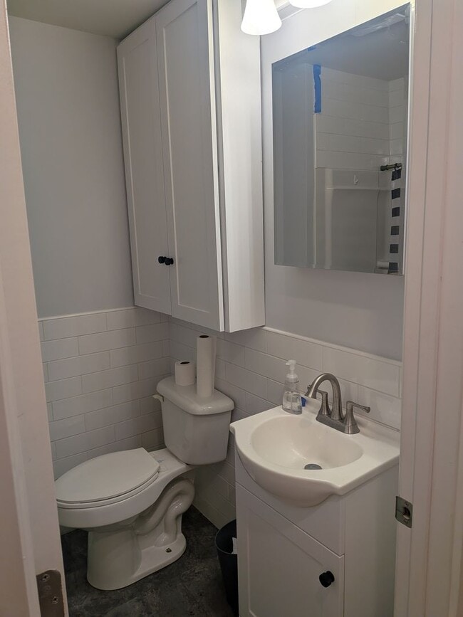 Photo - Single Family Home Near the Hospital & Minutes from Downtown Lexington