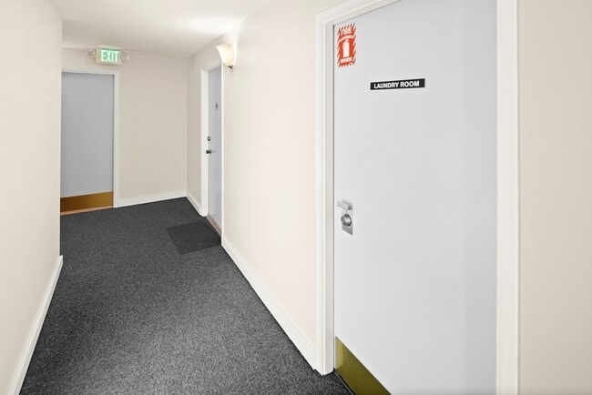 Photo - 3711 26th Pl W