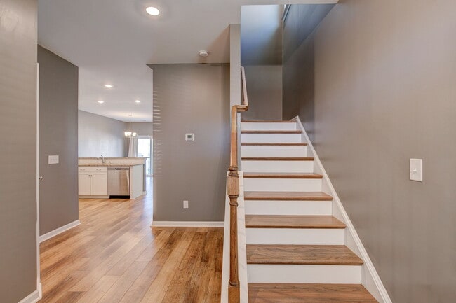 Photo - 416 Sandfarm Trail