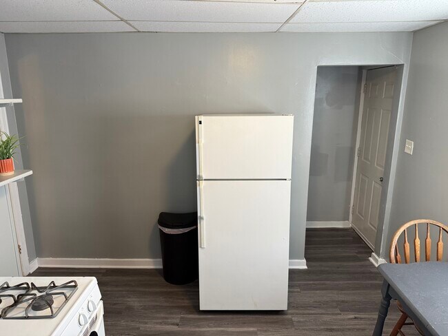 309.5 S Van Doren St