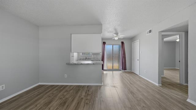 Photo - 1607 Mary K Ln