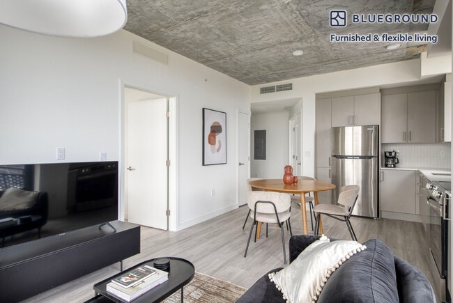 Photo - 23 NE 17th Ter Unidad FL17-ID101