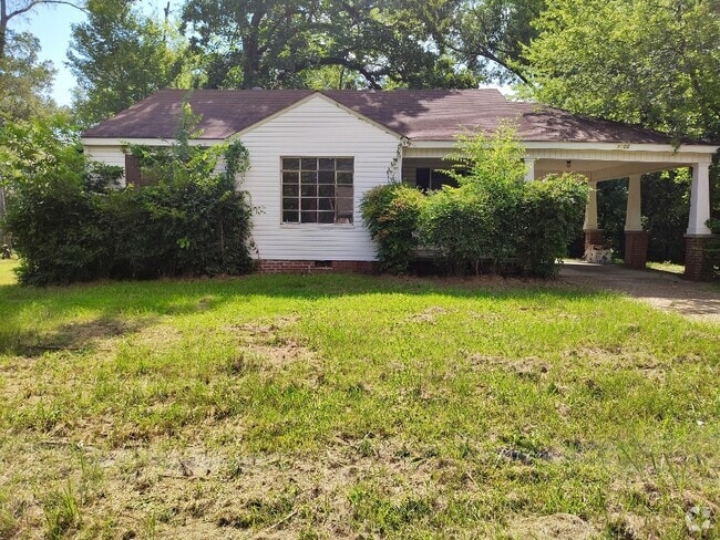 Building Photo - 1905 Alta Woods Blvd Rental