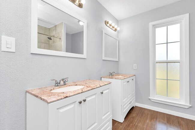 Photo - 13406 Splintered Oak Dr