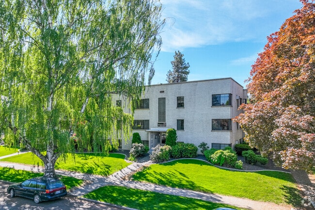 Walnut Court