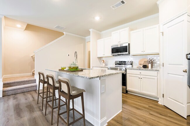 83 Basswood Ln