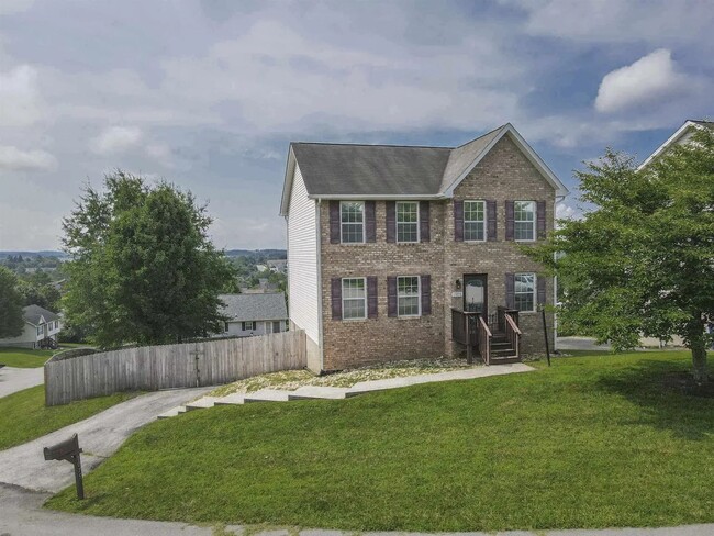 Building Photo - 1075 New Village Dr NW