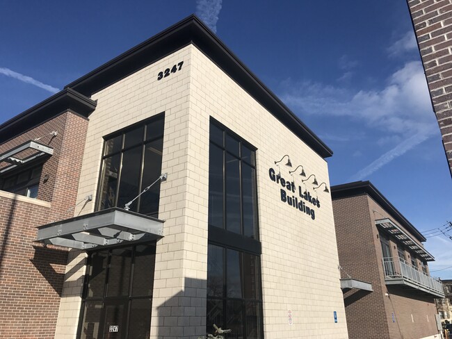 Building Photo - 3247 Biddle Ave Unit Apt 1