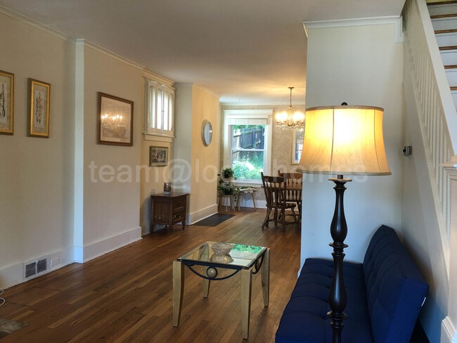 Living room - 6354 Alderson St