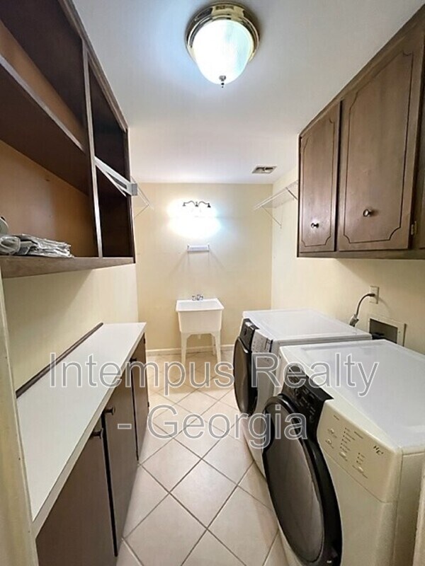 Photo - 3474 Sunderland Cir NE