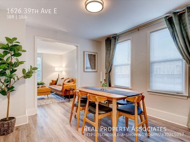 Photo - 1626 39th Ave E
