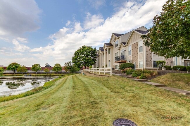Photo - 921 Summit Creek Dr
