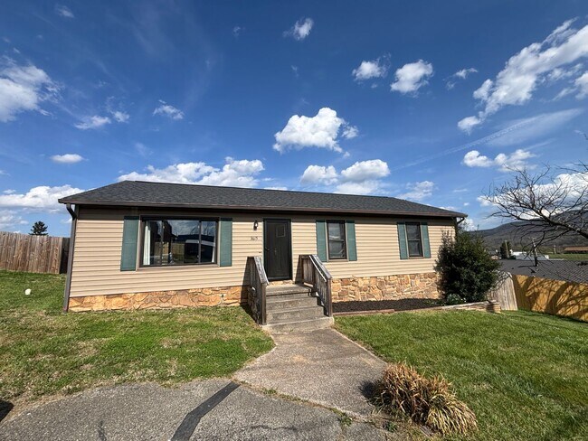 Photo - 3615 Ellen Dr