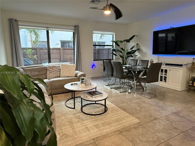 Photo - 15822 NW 91st Ave