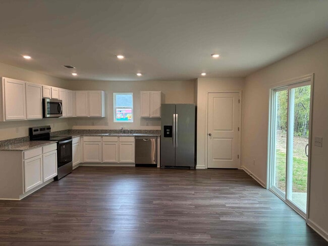 Photo - 258 Dream Catcher Dr