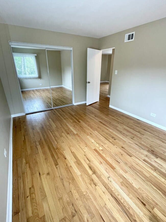 Photo - 28 N Main St